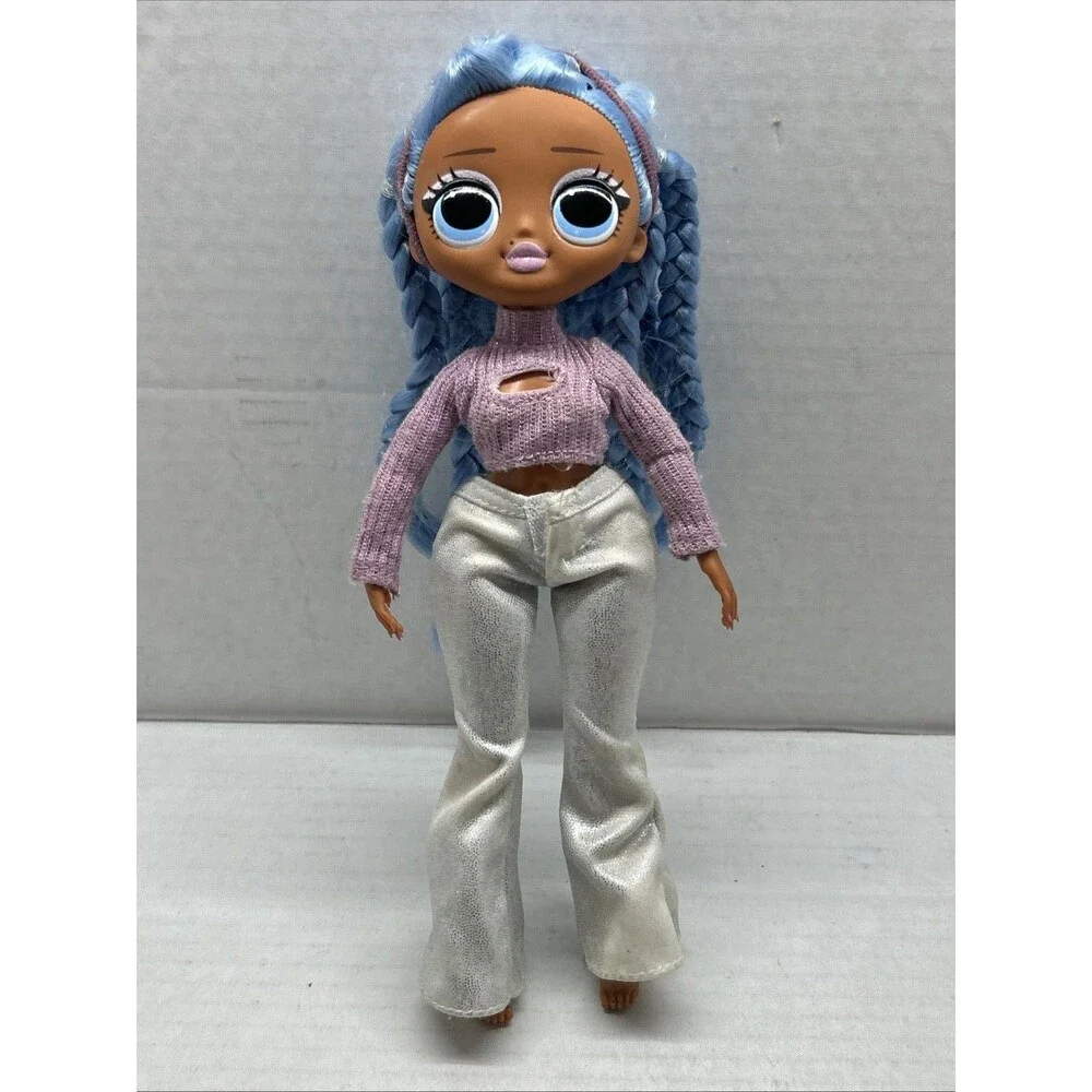 LOL Surprise OMG Winter Disco Snowlicious Doll 10